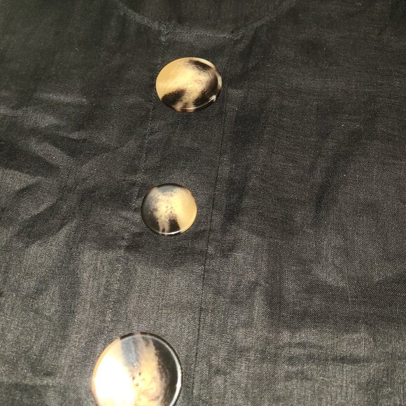 Vince Camuto size M Blouse Top 100% Linen Shirt Sleeveless Oversize Buttons - Picture 3 of 5